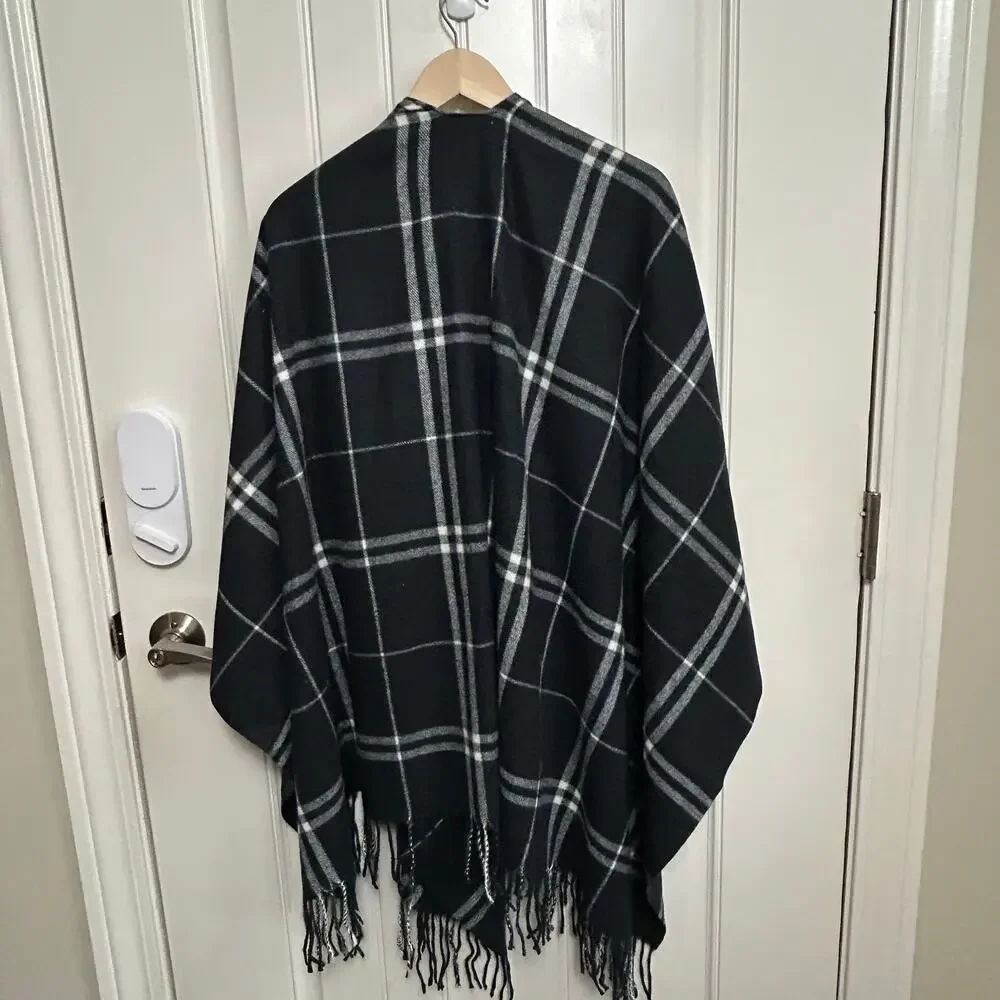 Vintage Plaid Fringe Shawl Wrap Blanket Scarf One Size Cozy Oversize Fall Autumn